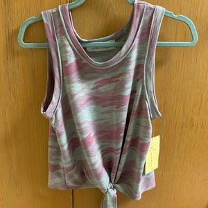 Pink camo tank top!